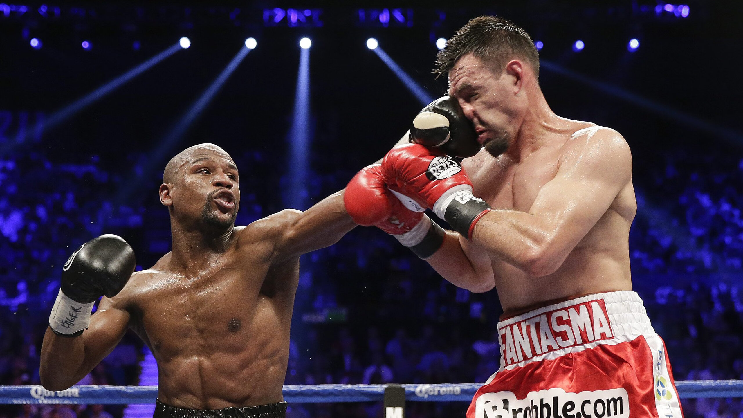 “极速穿越极限，惊心动魄一瞬间”——WRC年度最燃超车大典，wrc经典赛车